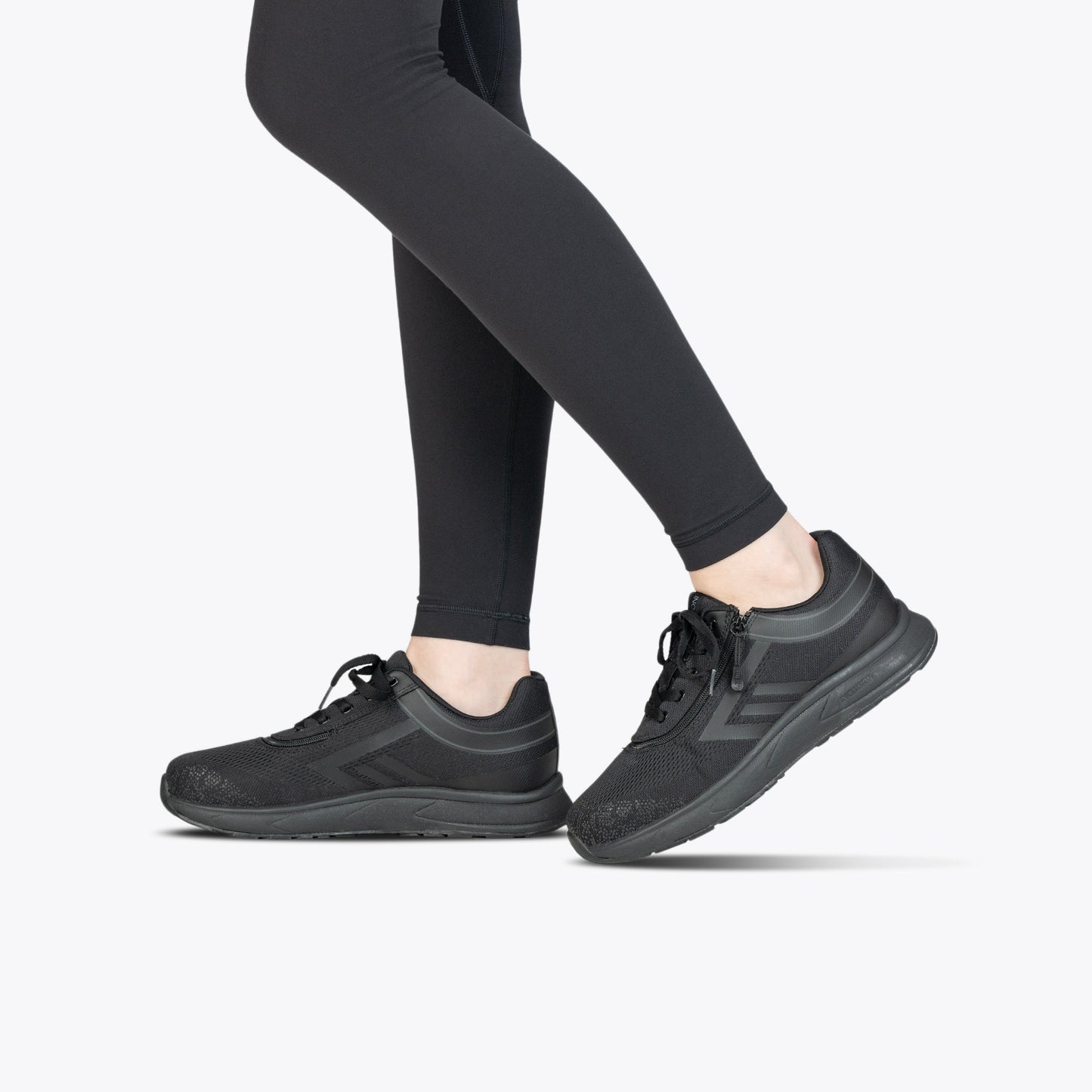 Schwarz bis zum Boden BILLY Sport Inklusion